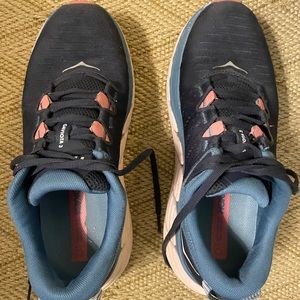 Hoka Gaviota 3 woman’s shoes